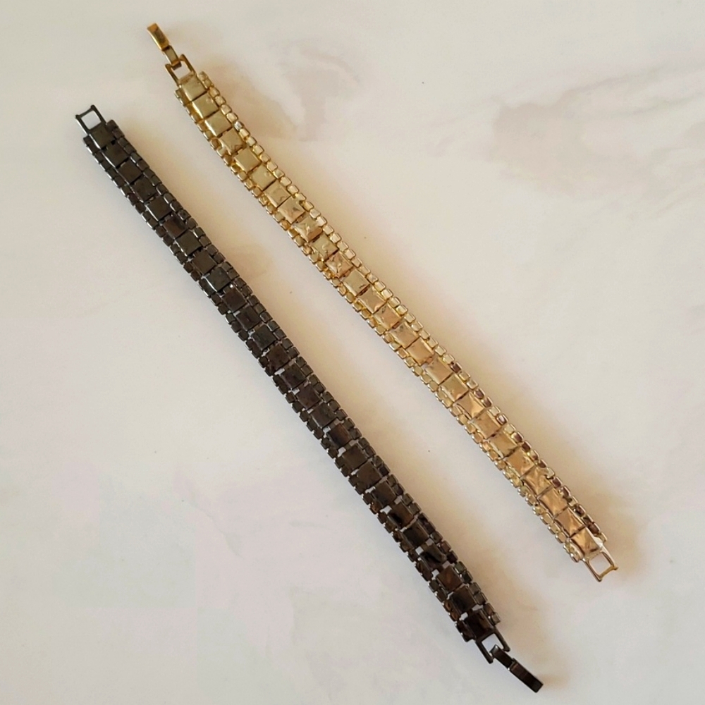 🌺 3 for $10 Bracelets - Picture 4 of 7